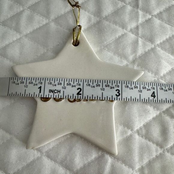 Star Christmas Ornaments Cream Gold Lettering Ceramic 6 Pieces - Picture 5 of 5